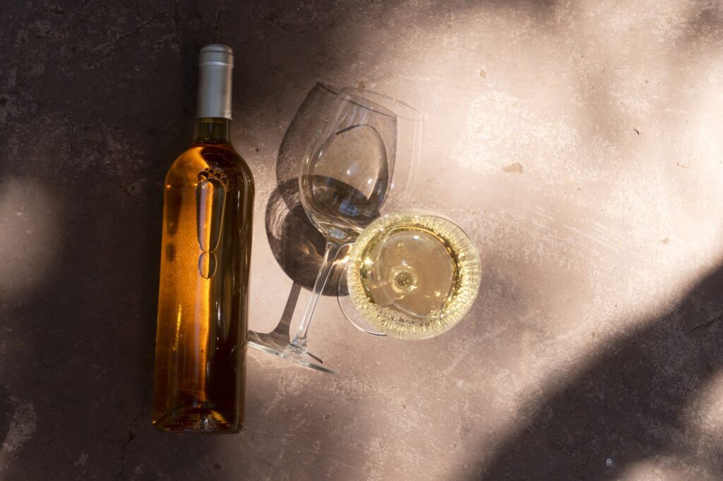 wine in glasses